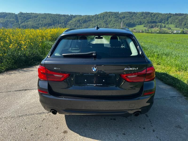 Gebraucht BMW 530 265 PS (194 kW) 2019 Kombi