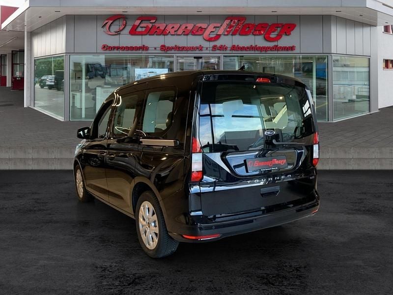 Neu Ford Tourneo Trend 116 PS (85 kW) 2025 Schwarz Kombi