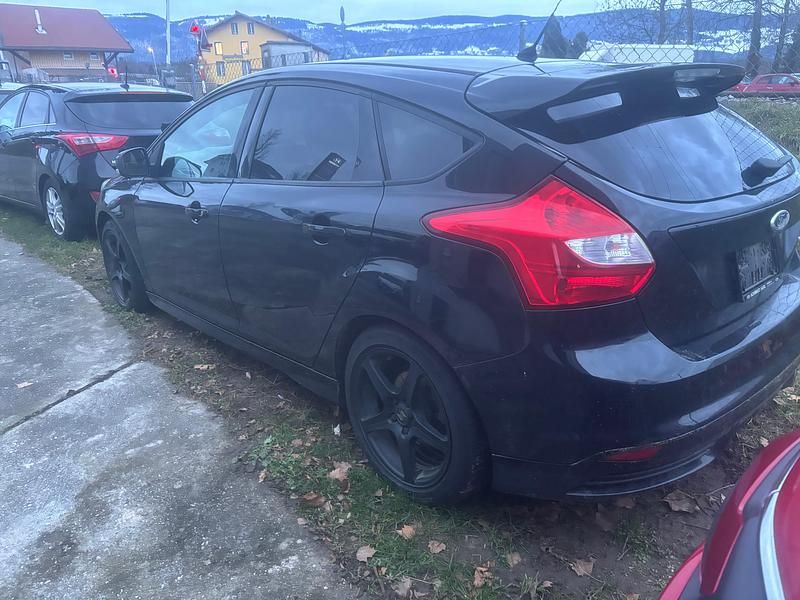 Gebraucht Ford Focus ST 250 PS (183 kW) 2013