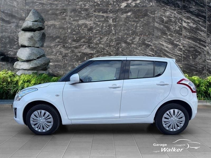 Gebraucht Suzuki Swift 90 PS (66 kW) 2016 Kleinwagen