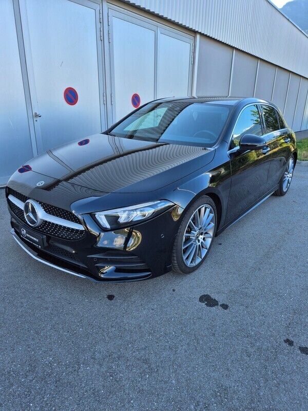 Gebraucht Mercedes A200 AMG line 163 PS (119 kW) 2021
