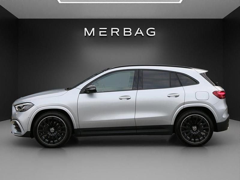 Gebraucht Mercedes GLA220 190 PS (139 kW) 2024 Silber SUV