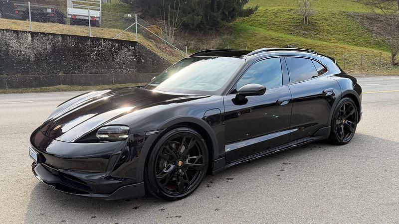 Gebraucht Porsche Taycan Cross Turismo 350 kW (476 PS) 2024