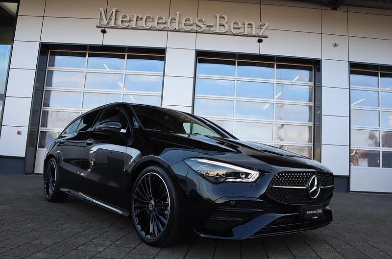 Gebraucht 2024 Mercedes CLA250e Shooting Brake AMG line Kombi | CHF 45’900 (Guter Preis) - Bild 1/4