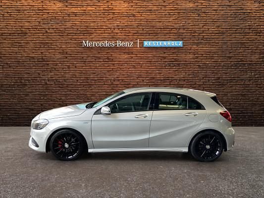 Gebraucht Mercedes A200 AMG line 156 PS (114 kW) 2018 Silber Limousine