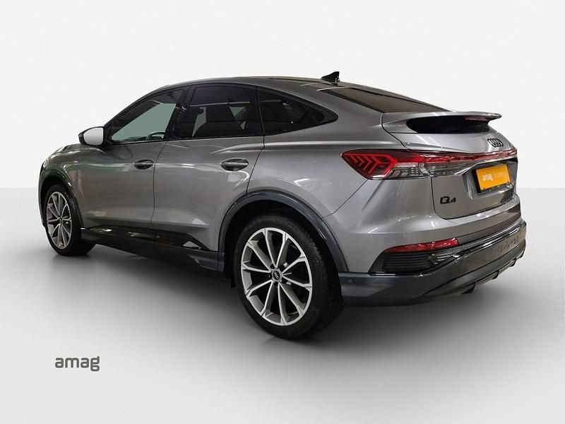 Gebraucht Audi Q4 e-tron Ambiente 219 kW (299 PS) 2022 Taifungrau metallic SUV