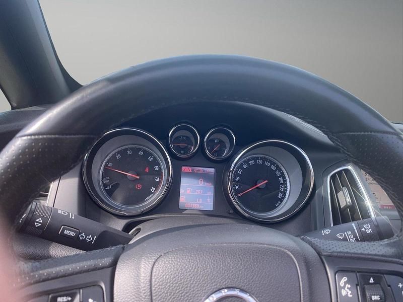 Gebraucht Opel Cascada S 140 PS (102 kW) 2017 Braun Cabrio