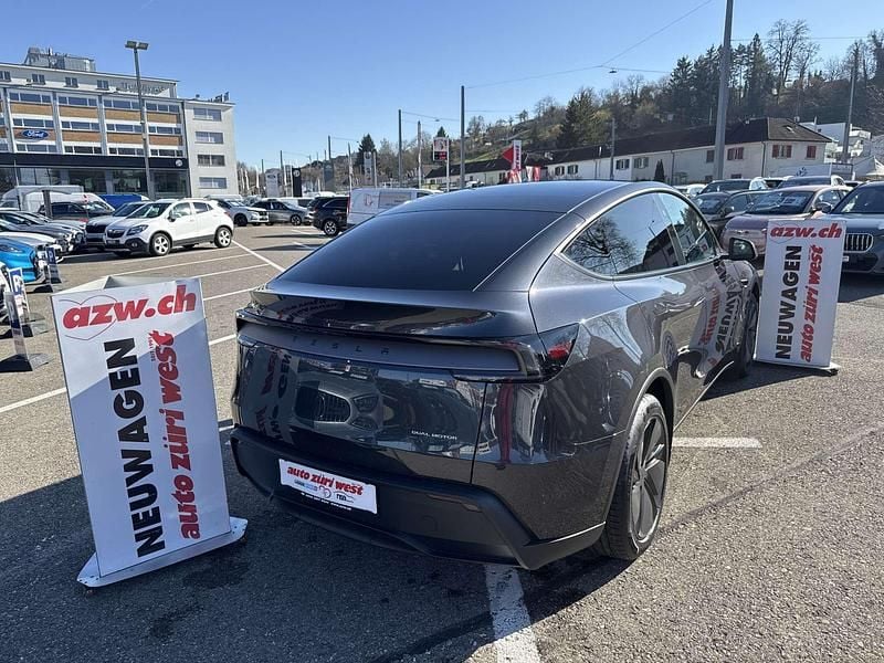 Neu Tesla Model Y 378 kW (514 PS) 2025 SUV