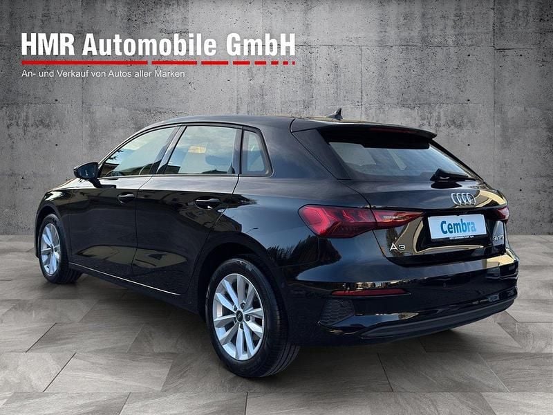 Gebraucht Audi A3 Attraction 150 PS (110 kW) 2021 Limousine
