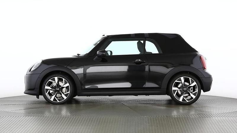 Gebraucht Mini Cooper S Cabriolet 204 PS (150 kW) 2025 Schwarz Cabrio