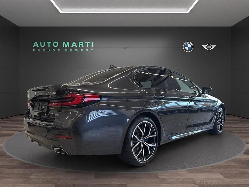 Gebraucht BMW 530e M Sport 292 PS (214 kW) 2020 Anthrazit Limousine