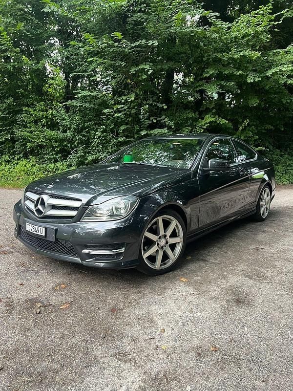 Gebraucht Mercedes C180 156 PS (114 kW) 2012 Coupé