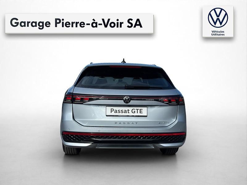 Neu VW Passat R-line 272 PS (200 kW) 2025 Silber Kombi