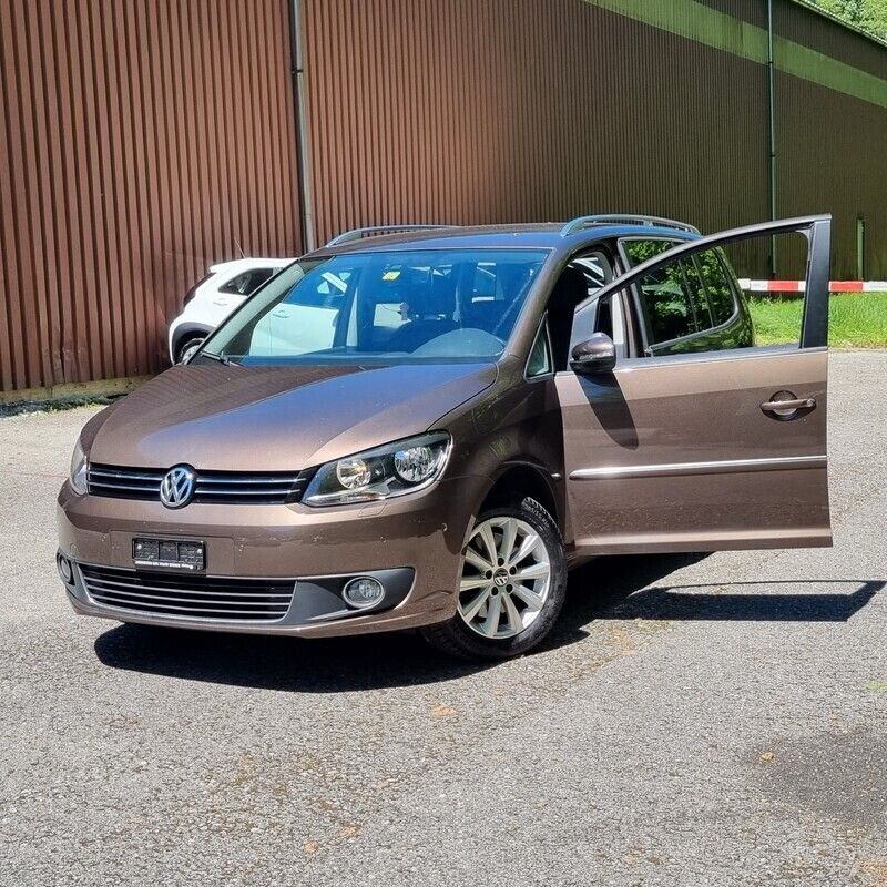 Gebraucht 2015 VW Touran Trendline Van / Kleinbus | CHF 7’800 (Fairer Preis) - Bild 1/4