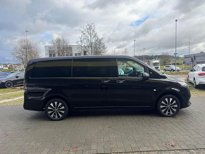 Gebraucht Mercedes Vito 163 PS (119 kW) 2024 Van