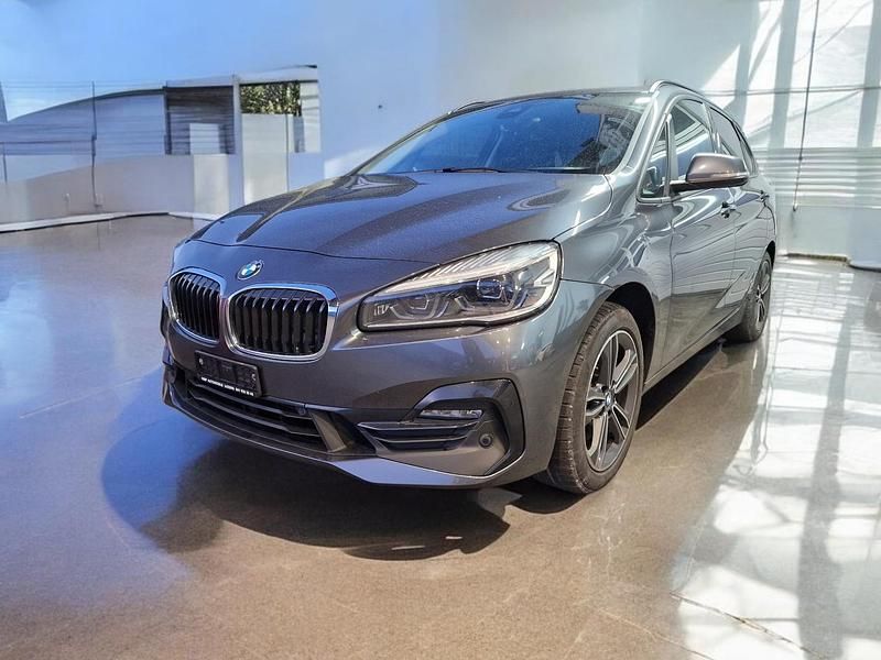 Gebraucht BMW 220 Active Tourer Sport Line 190 PS (139 kW) 2020 Van / Kleinbus