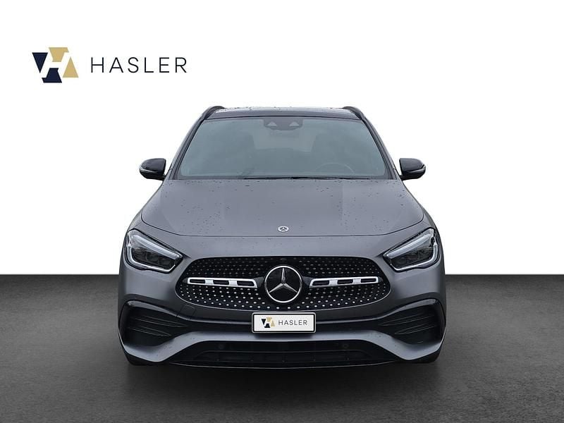 Gebraucht Mercedes GLA220 AMG line 190 PS (139 kW) 2020 Grau SUV