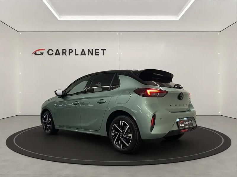Neu Opel Corsa 110 PS (80 kW) 2025 Grün Kleinwagen