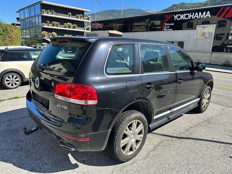 Gebraucht VW Touareg 225 PS (165 kW) 2006 SUV
