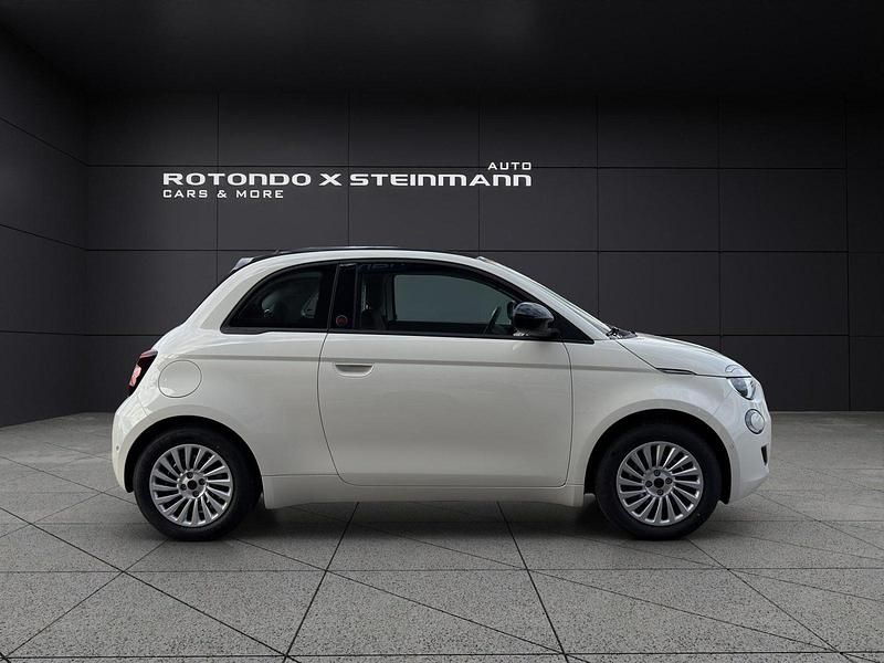 Neu Fiat 500e Red 86 kW (118 PS) 2026 Cabrio