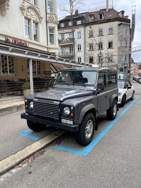 Gebraucht Land Rover Defender 122 PS (89 kW) 2015 Kombi