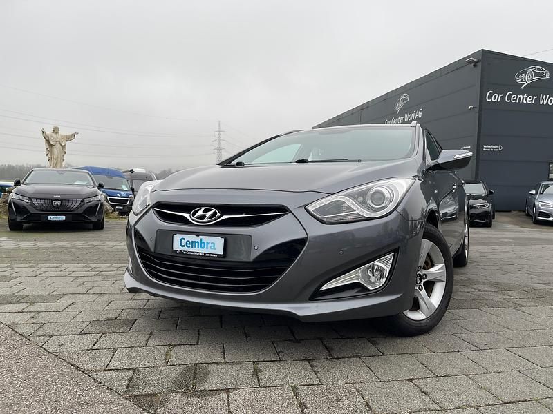 Gebraucht 2011 Hyundai i40 Comfort Kombi | CHF 5’900 - Bild 1/4