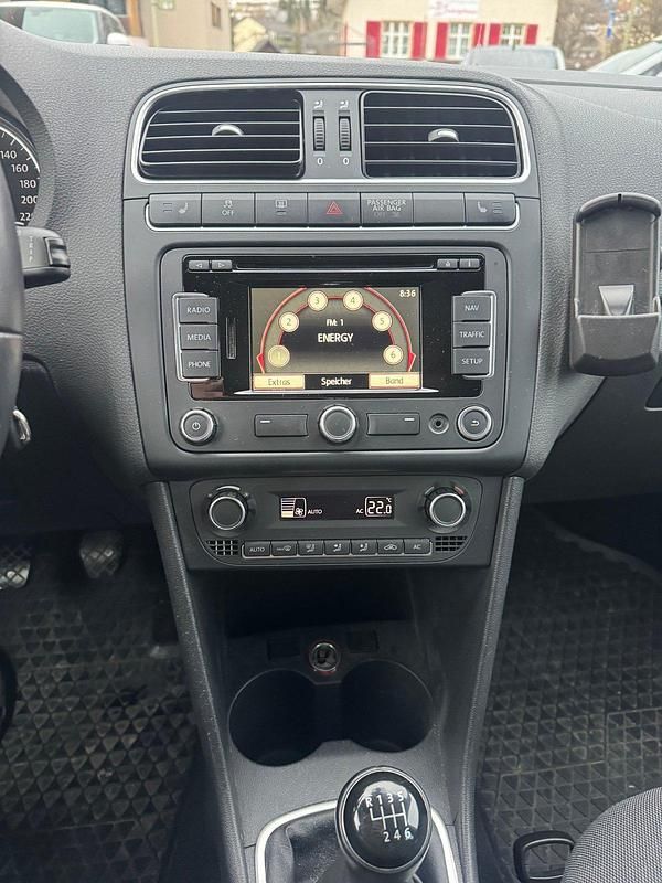 Gebraucht VW Polo Comfortline 105 PS (77 kW) 2013 Kleinwagen