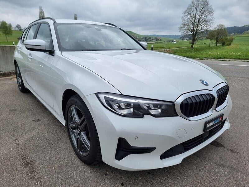 Gebraucht 2022 BMW 320e Kombi | CHF 23’999 (Superpreis) - Bild 1/4