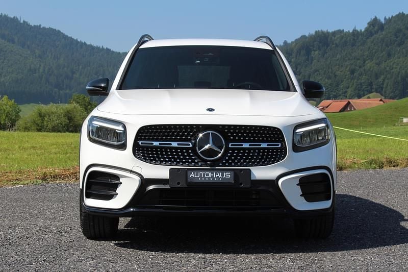 Gebraucht Mercedes GLB200 AMG line 150 PS (110 kW) 2024 SUV