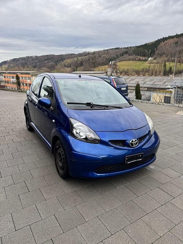 Gebraucht Toyota Aygo Terra 68 PS (50 kW) 2008 Kleinwagen