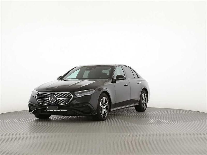 Gebraucht Mercedes E200 204 PS (150 kW) 2024 Schwarz Limousine