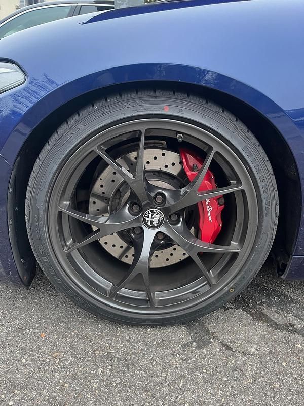 Gebraucht Alfa Romeo Giulia Quadrifoglio 510 PS (375 kW) 2017 Blau Limousine