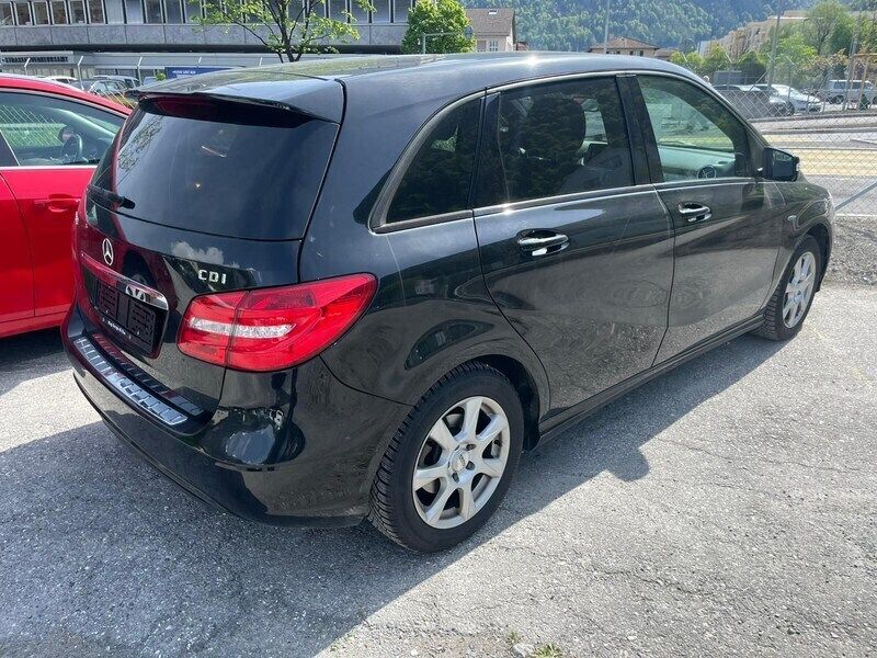 Gebraucht Mercedes B200 136 PS (100 kW) 2012 Van / Kleinbus