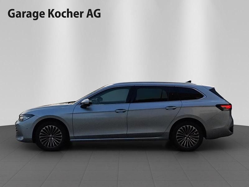 Gebraucht VW Passat Elegance 266 PS (195 kW) 2024 Silber Kombi