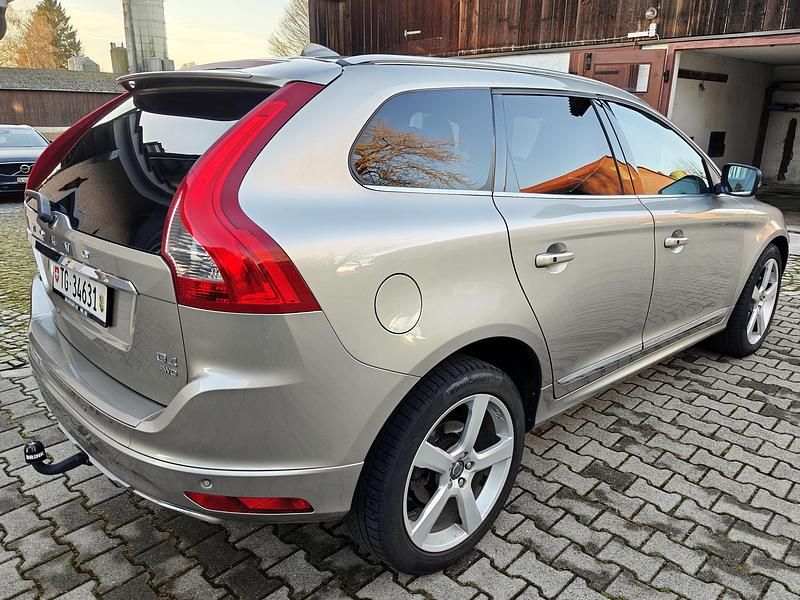 Gebraucht Volvo XC60 Summum 190 PS (139 kW) 2015 SUV
