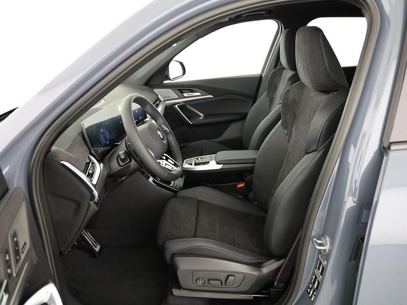 Neu BMW X1 Comfort Edition 218 PS (160 kW) 2025 Grau SUV