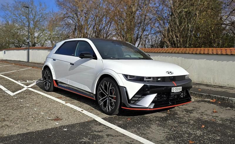 Neu 2025 Hyundai Ioniq Kleinwagen | CHF 62’700 - Bild 1/4