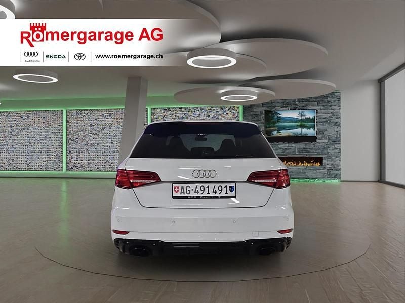 Gebraucht Audi RS3 Sportback Comfort 400 PS (294 kW) 2017 Weiss Kleinwagen
