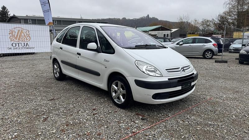 Gebraucht Citroën Xsara Picasso 110 PS (80 kW) 2011 Van / Kleinbus