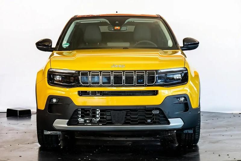 Gebraucht Jeep Avenger EV Summit 114 kW (156 PS) 2026 Gelb SUV