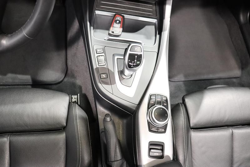 Gebraucht BMW 220 Shadowline 184 PS (135 kW) 2019 Cabrio