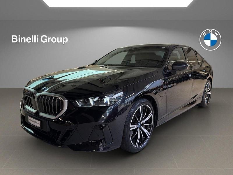 Gebraucht 2024 BMW 550e M Sport Limousine | CHF 75’900 (Superpreis) - Bild 1/4