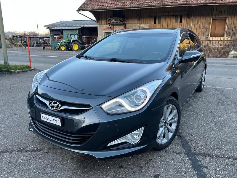 Gebraucht 2012 Hyundai i40 Style Kombi | CHF 8’400 (Etwas zu teuer) - Bild 1/4