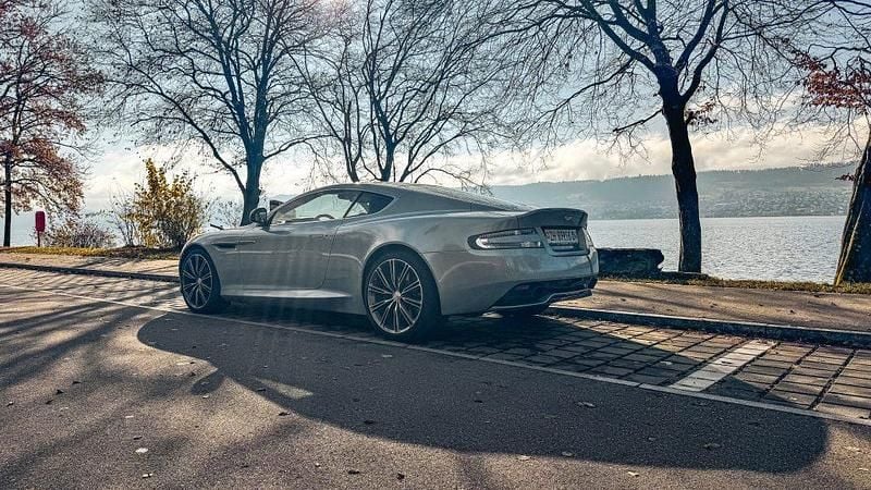 Gebraucht Aston Martin DB9 517 PS (380 kW) 2012 Coupé