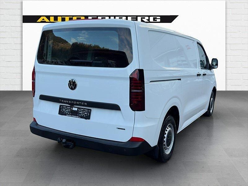 Neu VW Transporter 150 PS (110 kW) 2025 Van