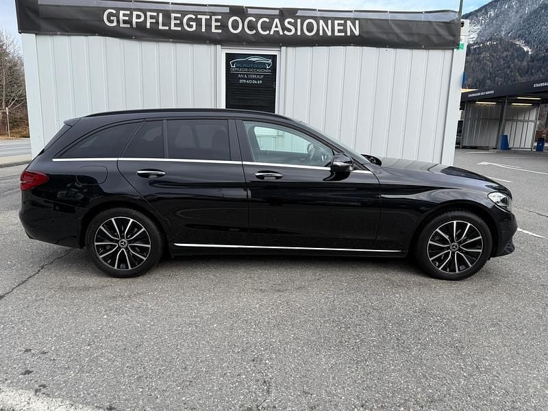 Gebraucht Mercedes C220 194 PS (142 kW) 2019 Kombi
