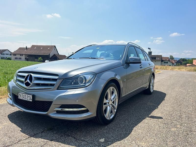 Gebraucht 2012 Mercedes C250 | CHF 11’900 (Fairer Preis) - Bild 1/4