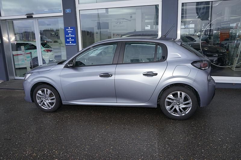 Gebraucht Peugeot 208 75 PS (55 kW) 2021 Kleinwagen