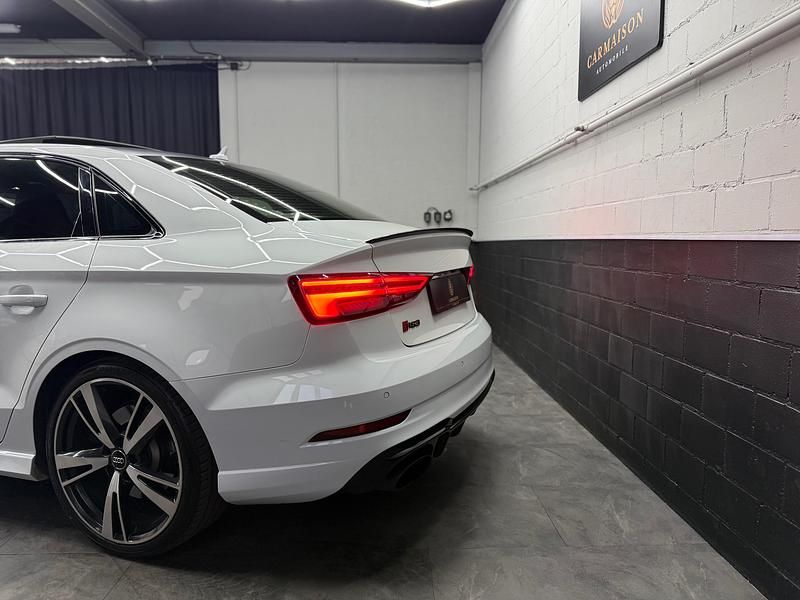Gebraucht Audi RS3 400 PS (294 kW) 2018 Limousine