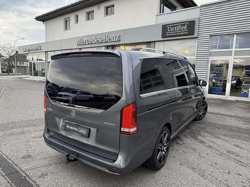 Gebraucht Mercedes V300 239 PS (175 kW) 2021 Van / Kleinbus